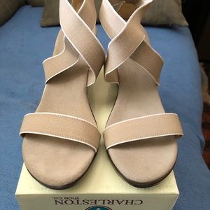 Charleston shoe Co style Harbor size 9